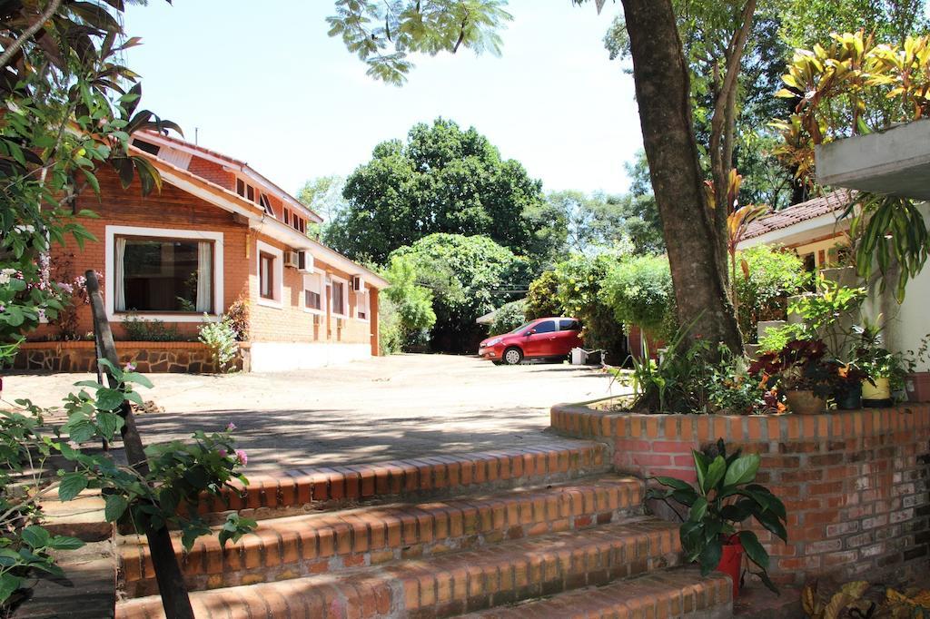 Hosteria La Cabana Puerto Iguazú Exterior foto