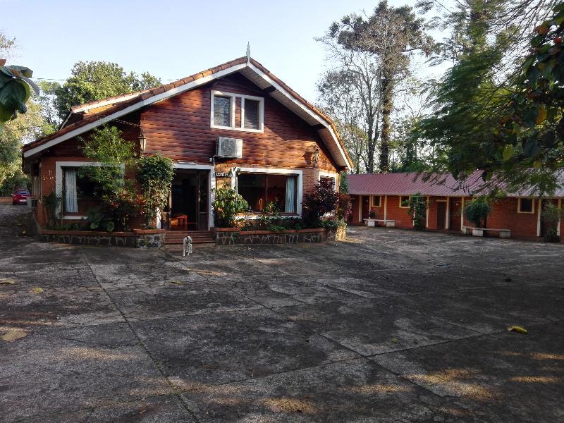 Hosteria La Cabana Puerto Iguazú Exterior foto